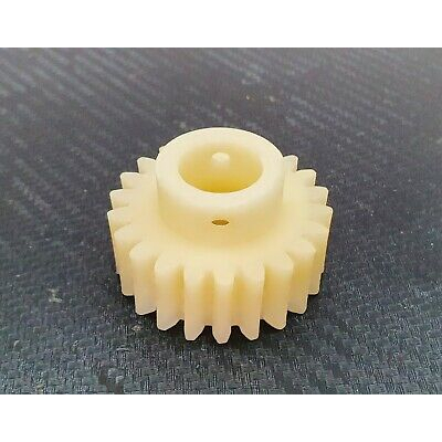 Ingranaggio in nylon per mola da banco Powertek mod. BG012 BG 012